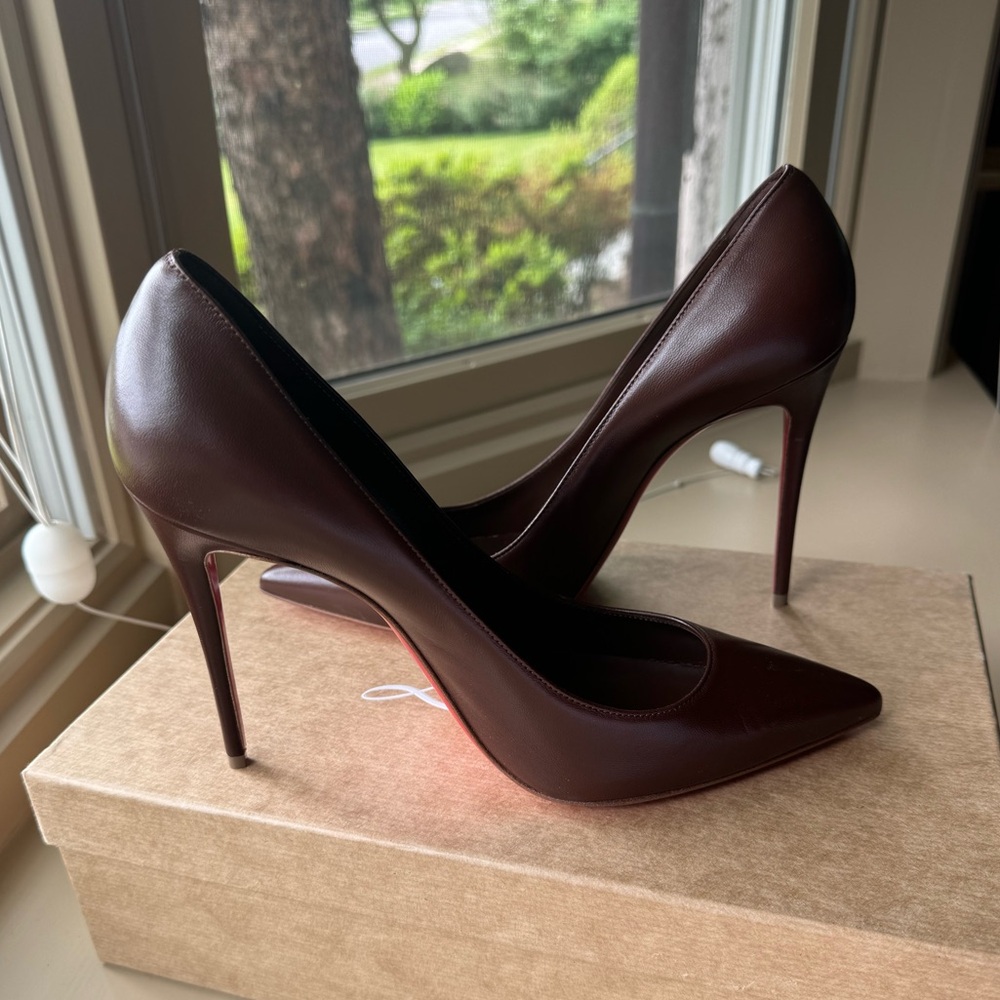 Louboutin Kate 100 Dark Brown